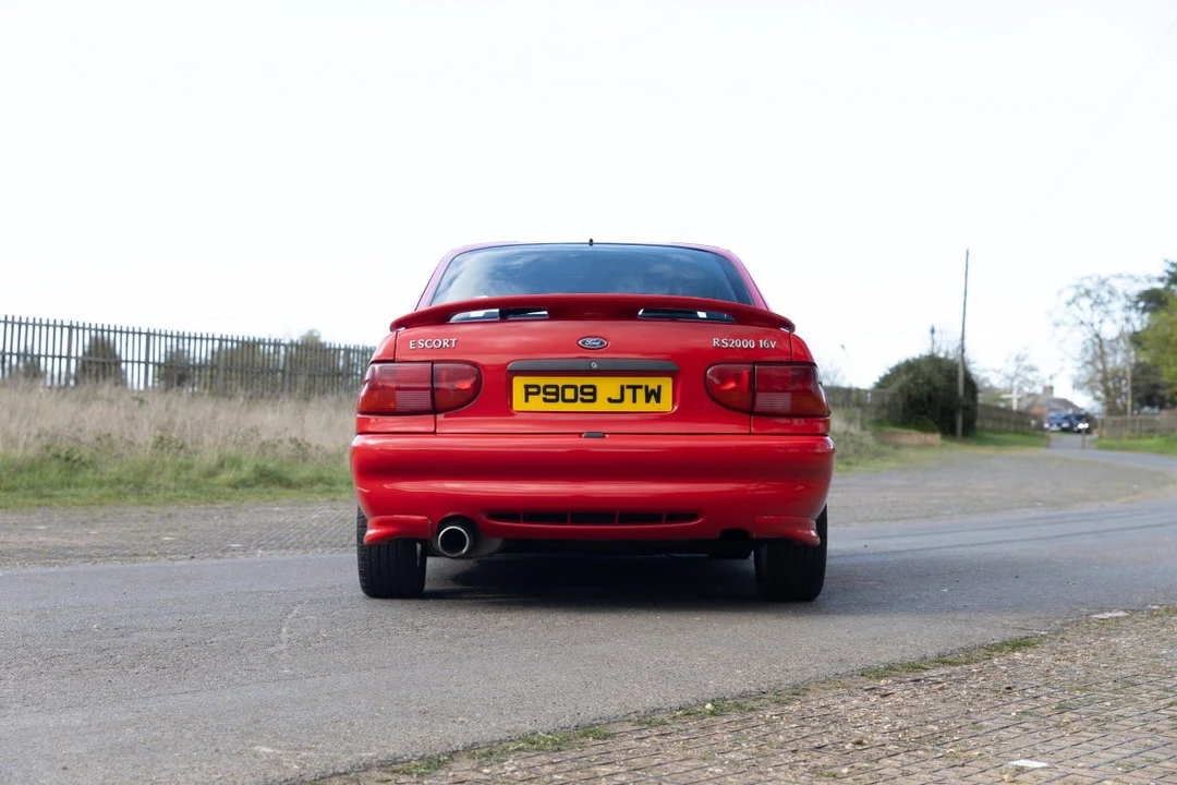1996 Ford Escort - Image 24 of 31