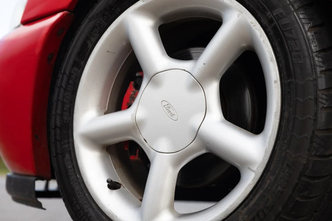 1996 Ford Escort - Image 30 of 31
