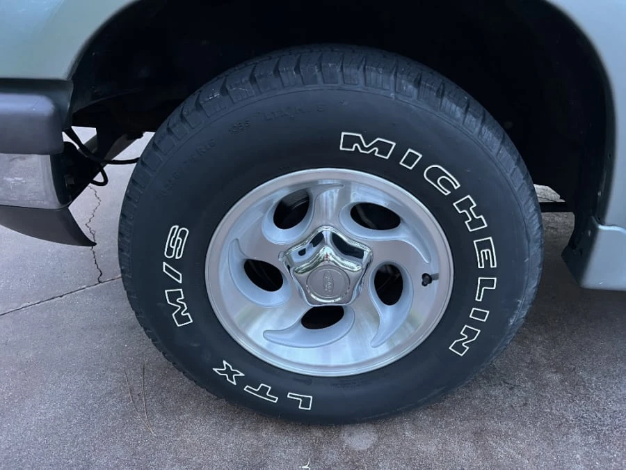 1996 Ford Explorer 2nd Gen - Image 11 of 31