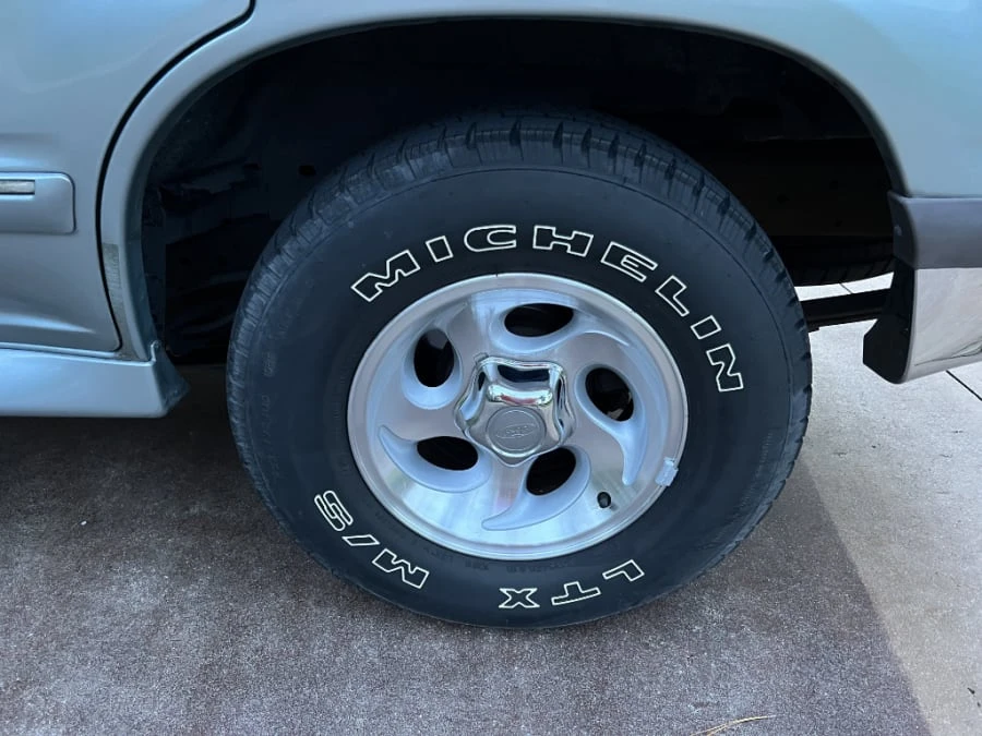 1996 Ford Explorer 2nd Gen - Image 15 of 31