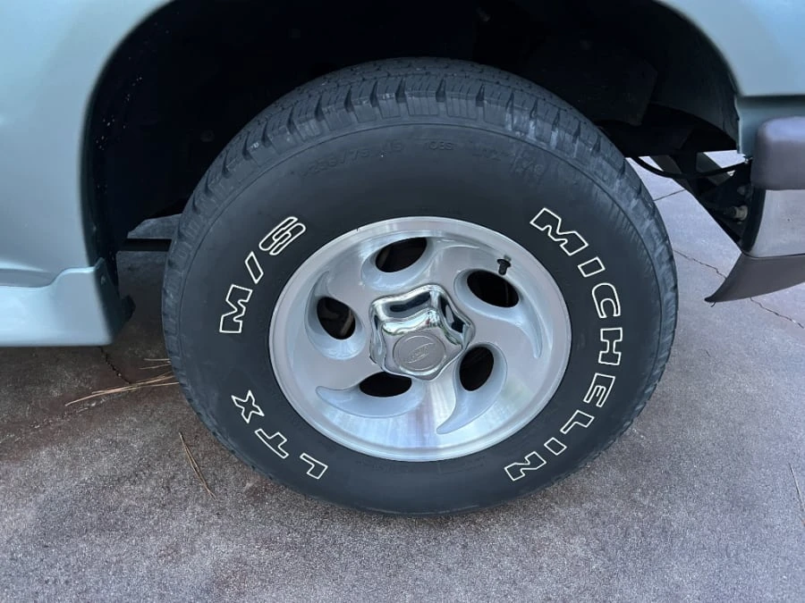 1996 Ford Explorer 2nd Gen - Image 18 of 31