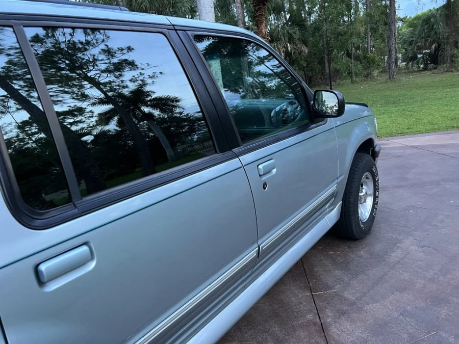 1996 Ford Explorer 2nd Gen - Image 22 of 31