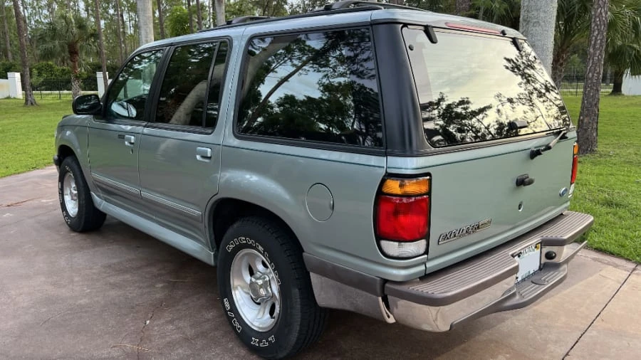 1996 Ford Explorer 2nd Gen - Image 5 of 31