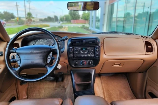 1996 Ford Explorer 2nd Gen - Image 5 of 7
