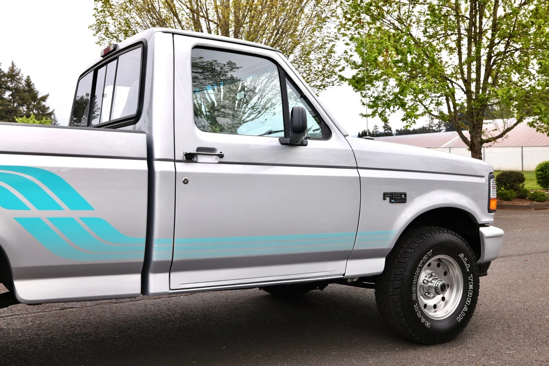 1996 Ford F-Series 9th Gen - Image 28 of 31