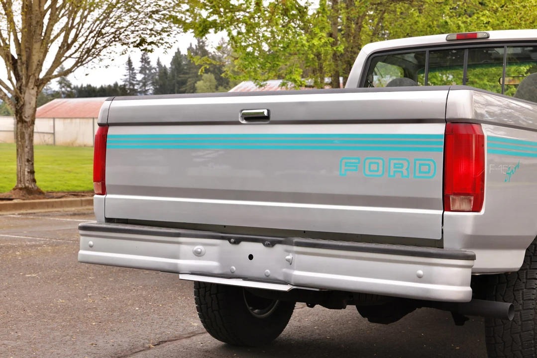 1996 Ford F-Series 9th Gen - Image 26 of 31