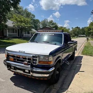 1996 Ford F-150 XLT Pickup 2D 6 1/2 ft