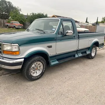1996 Ford F-150 XLT