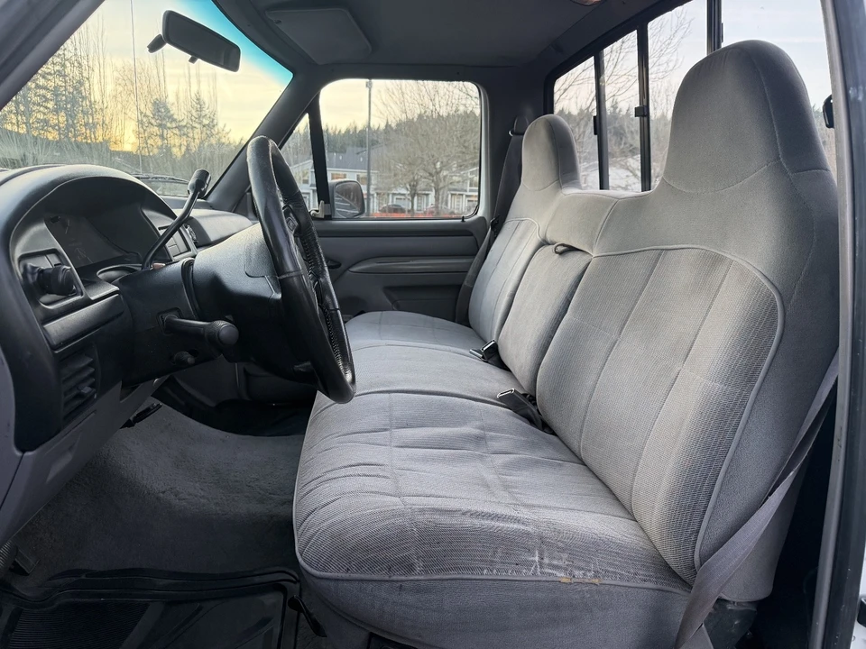 1996 Ford F-Series 9th Gen - Image 17 of 19