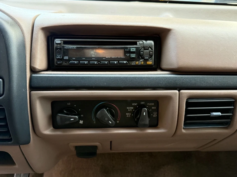 1996 Ford F-Series 9th Gen - Image 13 of 21
