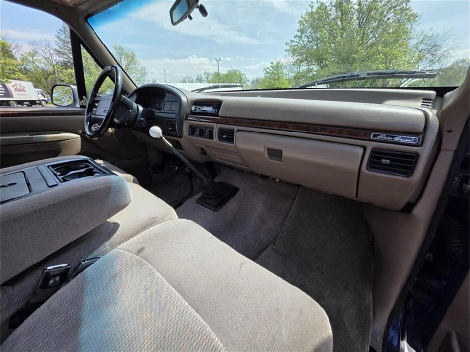 1996 Ford F-Series 9th Gen - Image 17 of 30