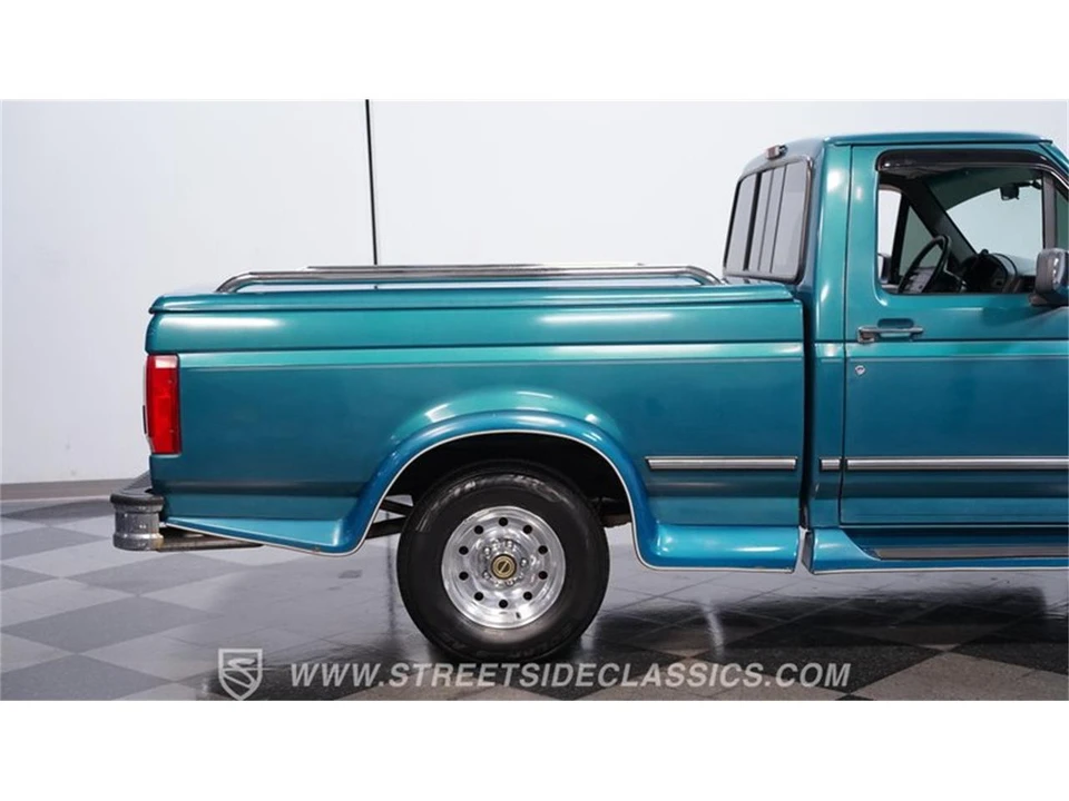 1996 Ford F-Series 9th Gen - Image 24 of 31
