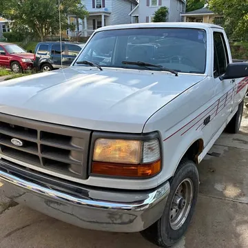 1996 Ford F150 Regular Cab XL
