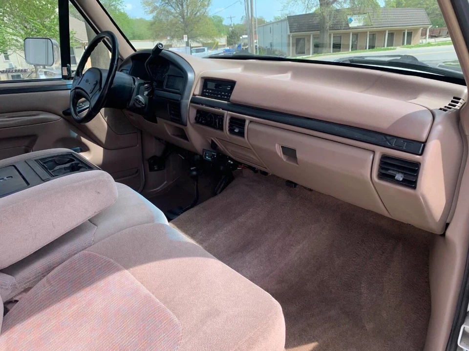 1996 Ford F-Series 9th Gen - Image 19 of 23
