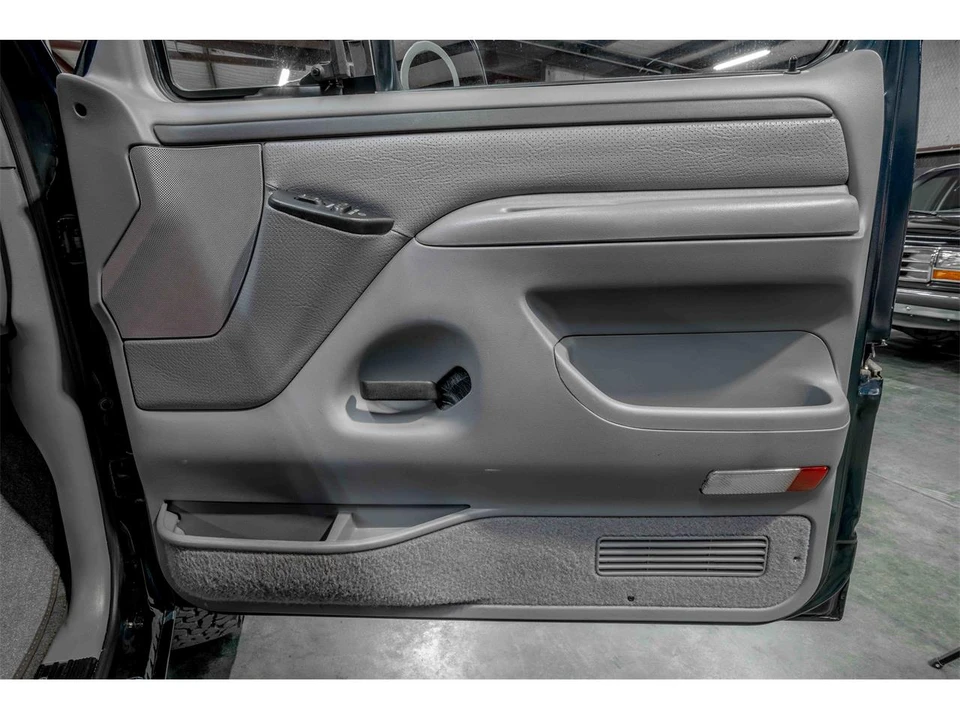 1996 Ford F-Series 9th Gen - Image 15 of 21