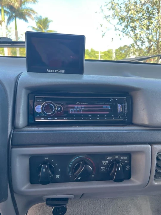 1996 Ford F-Series 9th Gen - Image 8 of 11