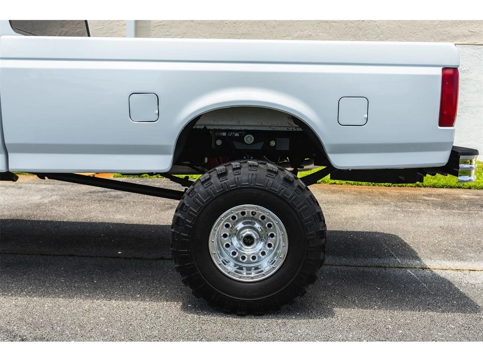1996 Ford F-Series 9th Gen - Image 19 of 31