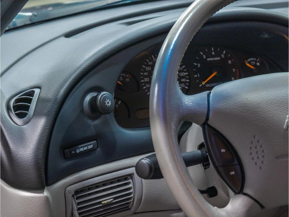 1996 Ford SN95 Mustang - Image 26 of 31