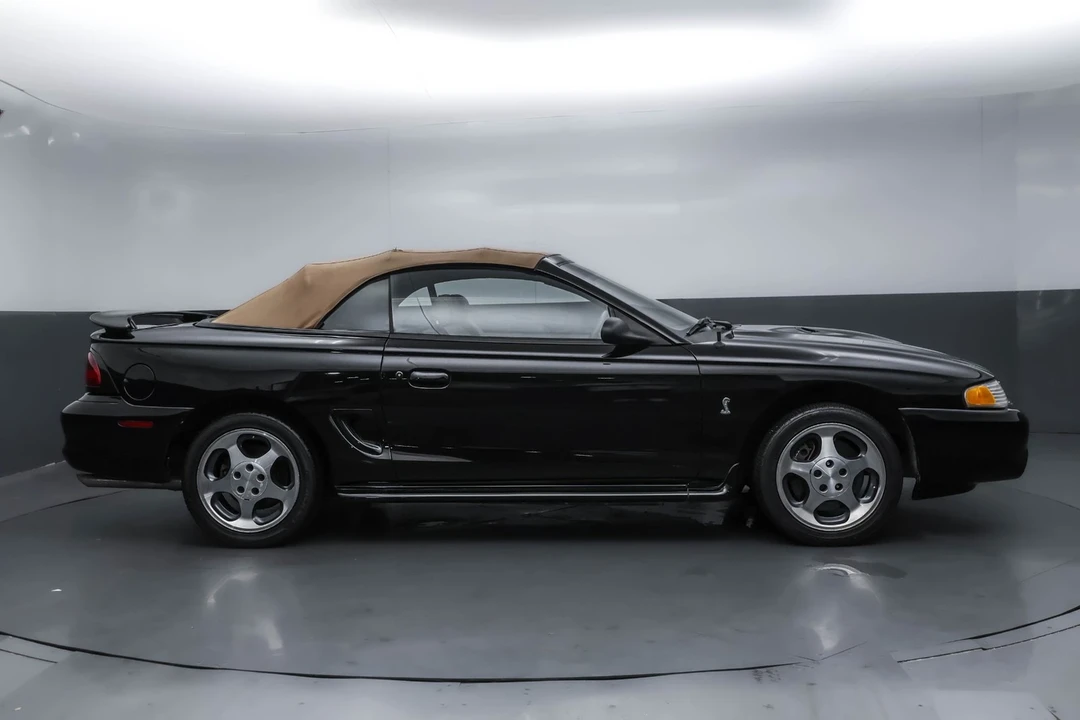 1996 Ford SN95 Mustang - Image 16 of 21