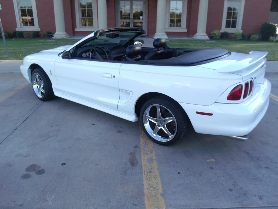 1996 Ford SN95 Mustang Cobra - Image 10 of 21
