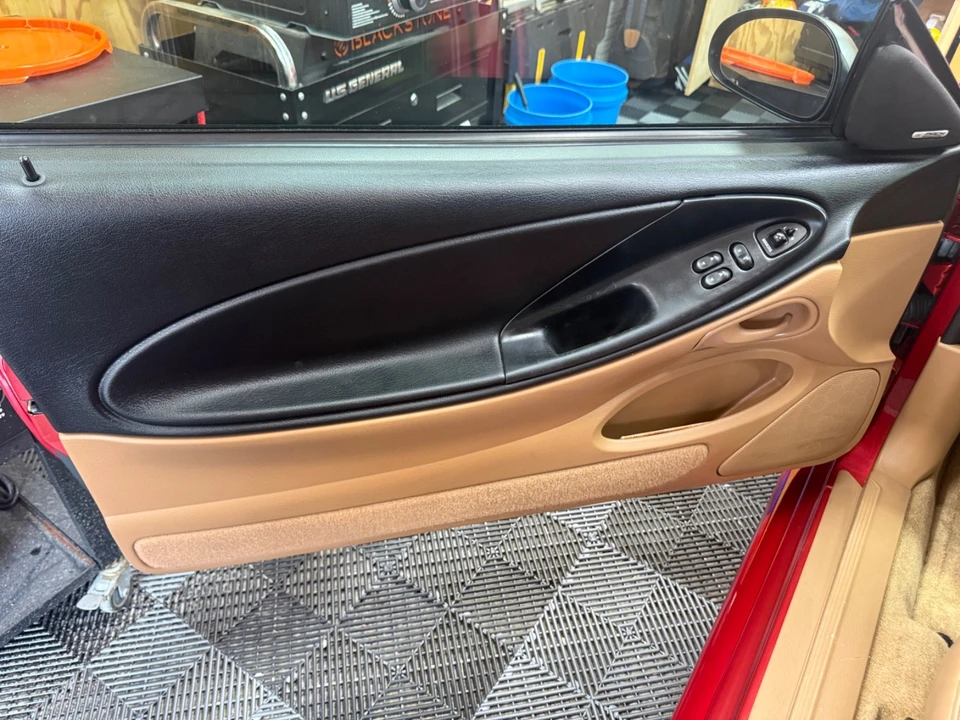 1996 Ford SN95 Mustang Cobra - Image 27 of 31