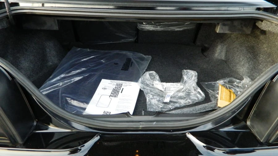 1996 Ford SN95 Mustang Cobra - Image 5 of 8