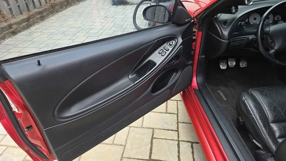 1996 Ford SN95 Mustang Cobra - Image 11 of 13