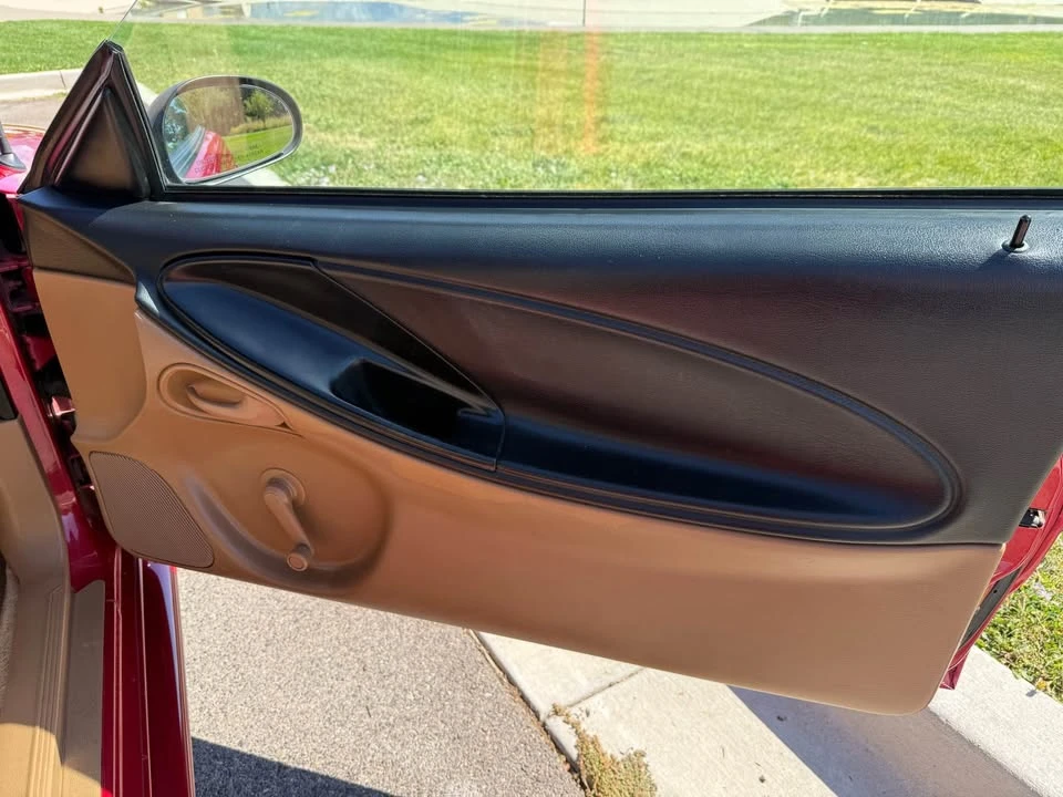 1996 Ford SN95 Mustang - Image 10 of 15