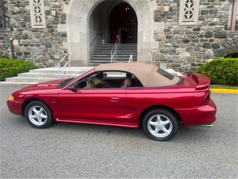 1996 Ford SN95 Mustang - Image 9 of 16