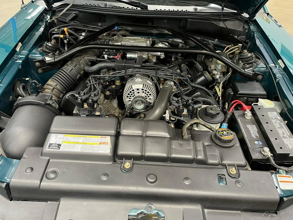 1996 Ford SN95 Mustang - Image 14 of 24