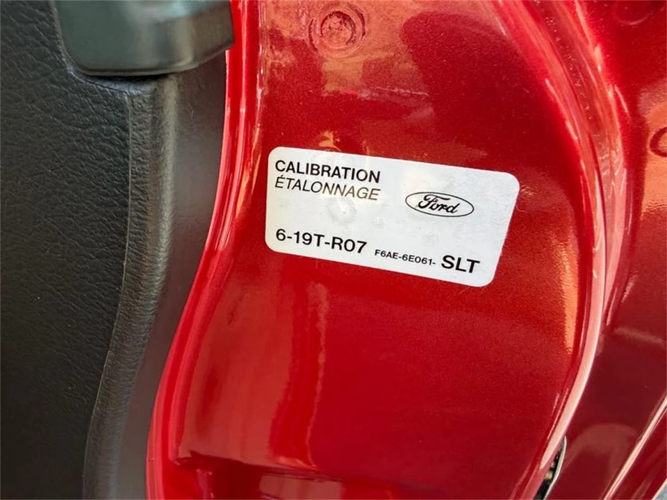1996 Ford SN95 Mustang - Image 13 of 31