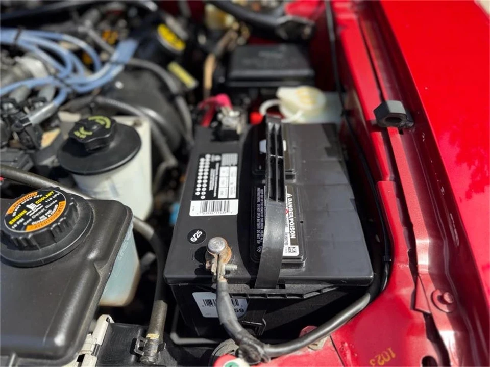 1996 Ford SN95 Mustang - Image 26 of 31