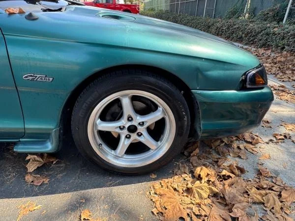 1996 Ford SN95 Mustang - Image 13 of 16
