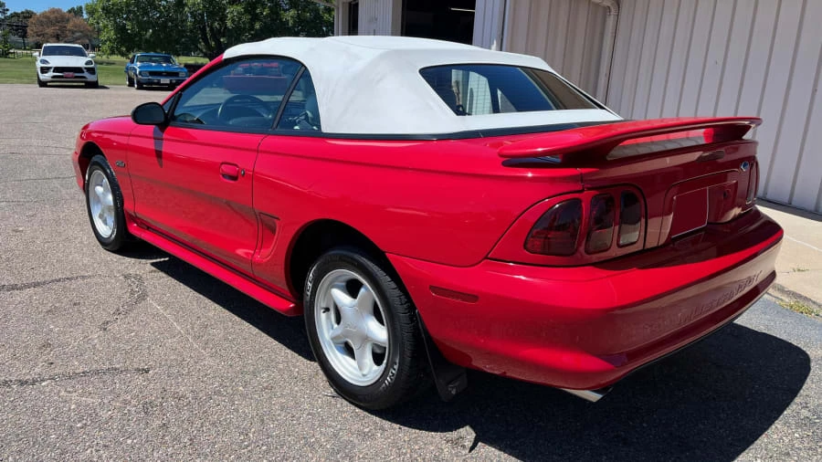 1996 Ford SN95 Mustang - Image 7 of 18