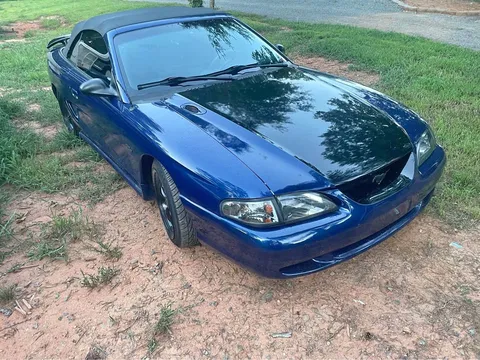 1996 Ford Mustang GT Convertible 2D