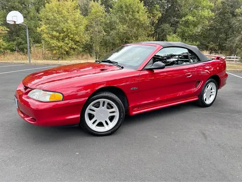 1996 Ford Mustang GT Convertible 2D