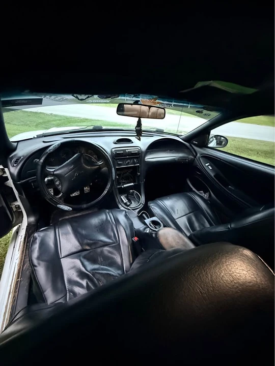 1996 Ford SN95 Mustang - Image 11 of 16