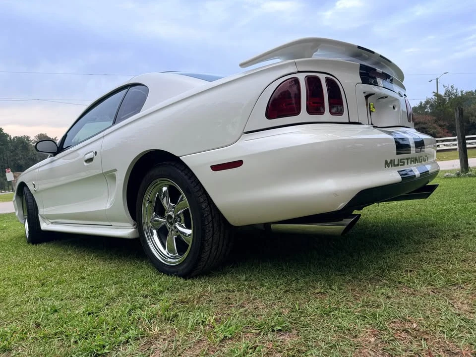 1996 Ford SN95 Mustang - Image 9 of 16
