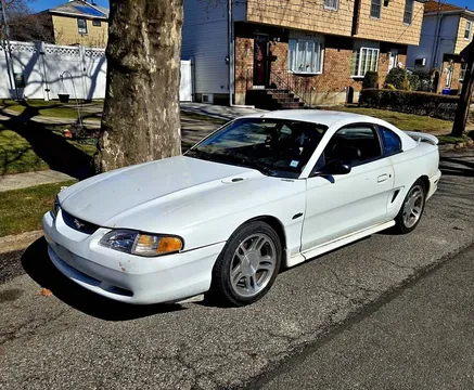 1996 Ford Mustang GT Premium Coupe