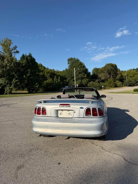 1996 Ford SN95 Mustang - Image 12 of 15