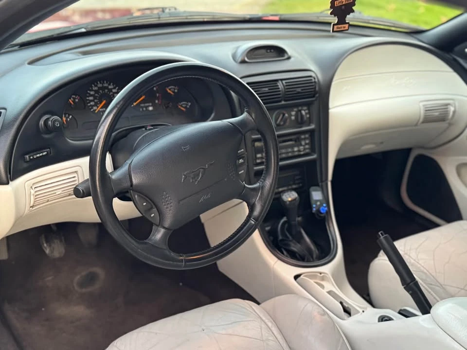 1996 Ford SN95 Mustang - Image 11 of 16