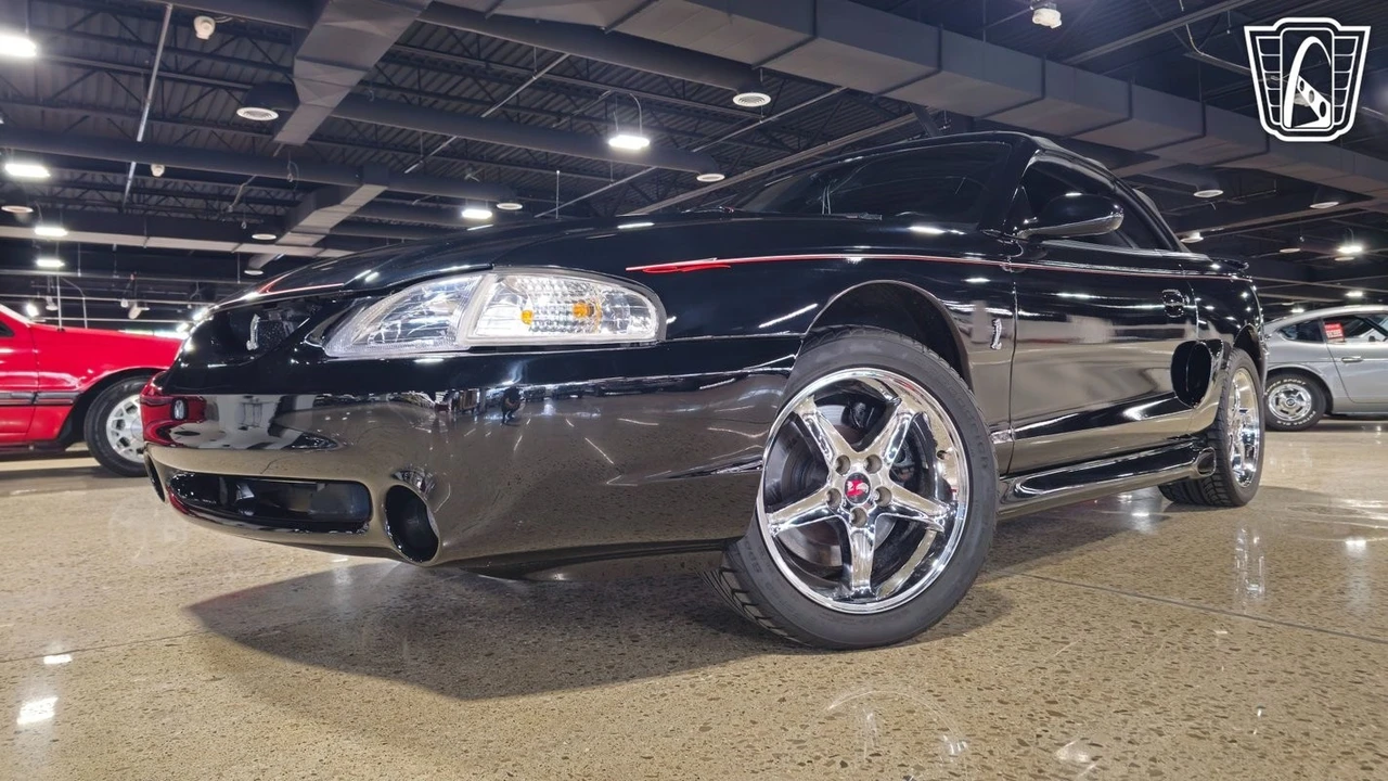 1996 Ford SN95 Mustang Cobra - Image 4 of 21