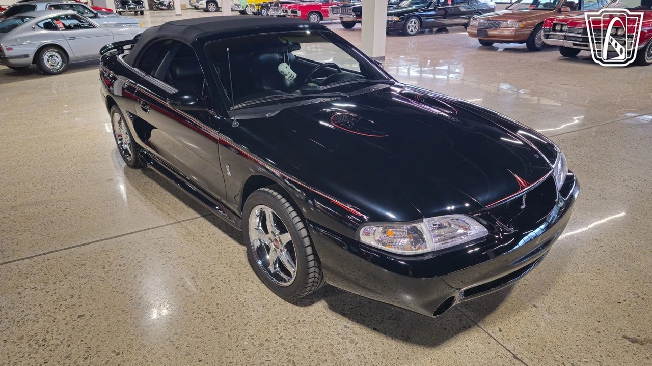 1996 Ford SN95 Mustang Cobra - Image 15 of 21