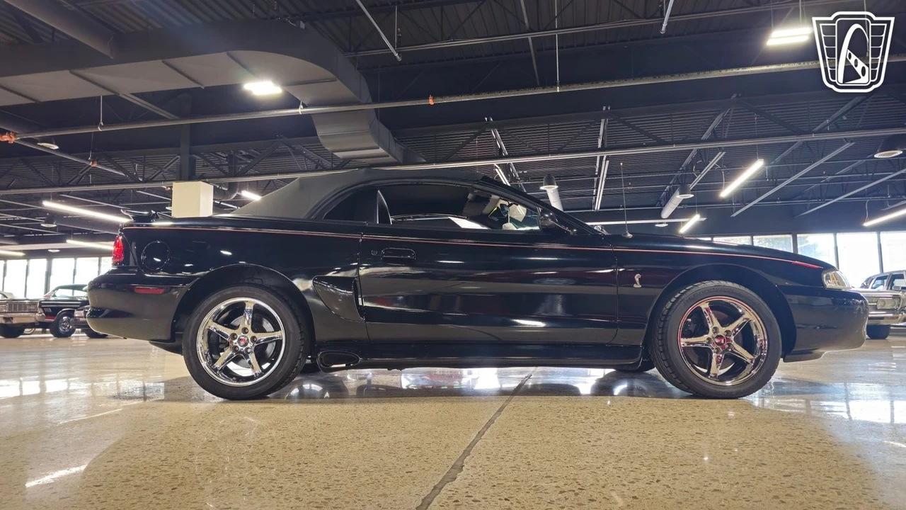 1996 Ford SN95 Mustang Cobra - Image 14 of 21