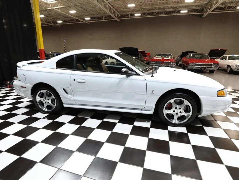 1996 Ford SN95 Mustang Cobra - Image 16 of 20
