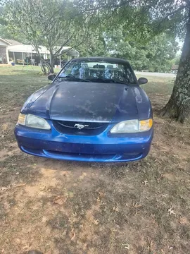 1996 Ford Mustang V6 Coupe 2D
