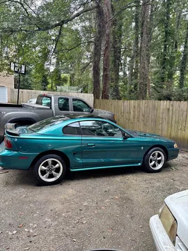 1996 Ford Mustang V6 Coupe 2D