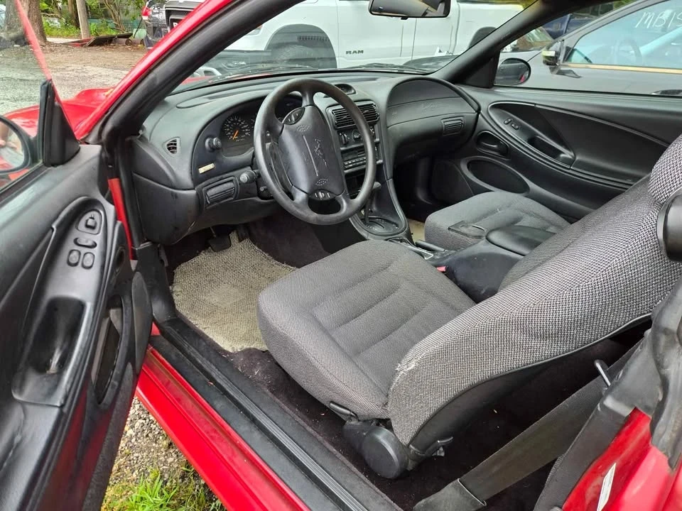 1996 Ford SN95 Mustang - Image 8 of 10