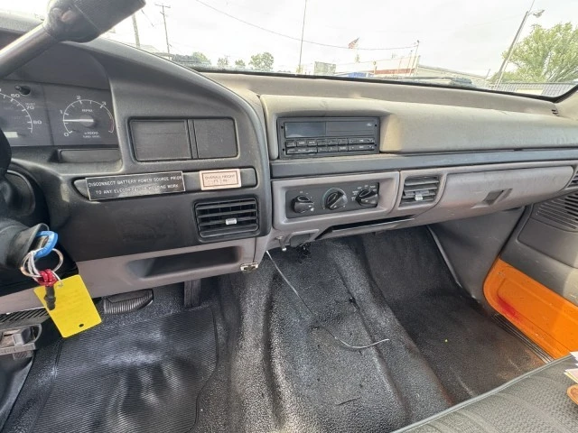 1996 Ford - Image 10 of 11