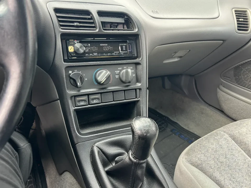 1996 Ford Probe - Image 2 of 10